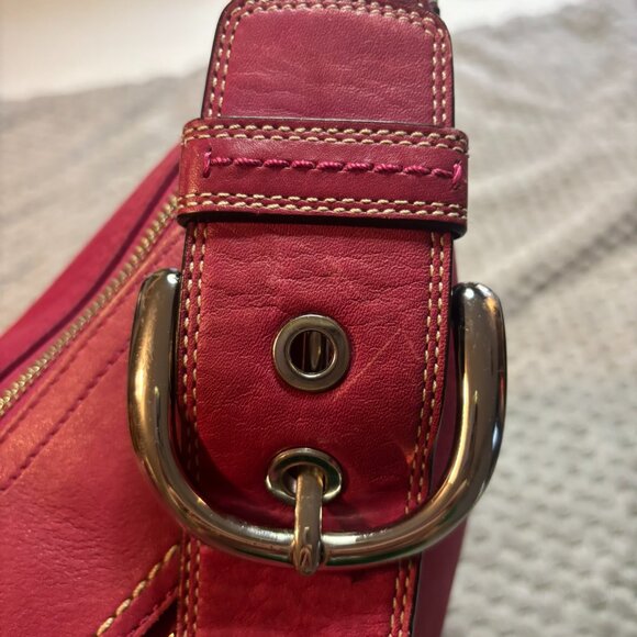 Coach Leather Pleated Shoulder Bag F13731 – Raspberry Pink - Picture 5 of 9